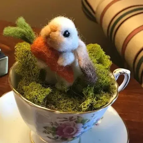 🐰🥕Felted Lop Eared Bunny With Carrot - Image 8