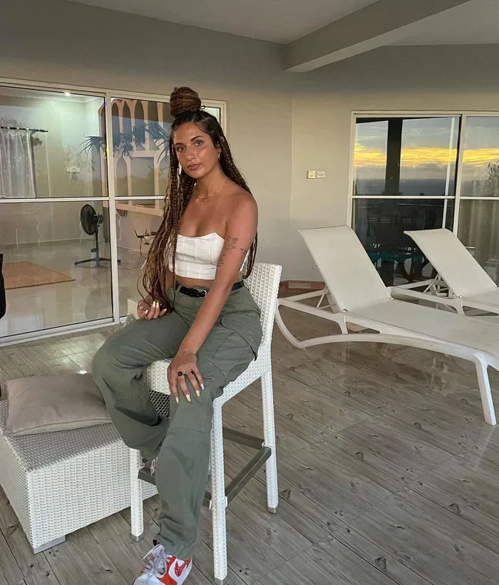 Adjustable Cargo Pants - Instantly Flatters Your Figure - Image 10