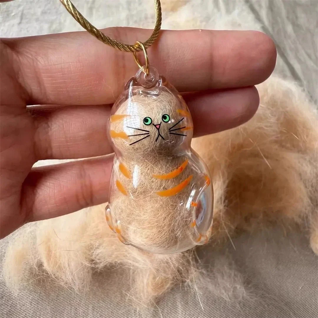Cat and Dog Hair Keepsake Capsule Pendant Keychain - Image 10